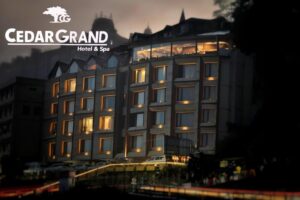 The Cedar Grand Hotel